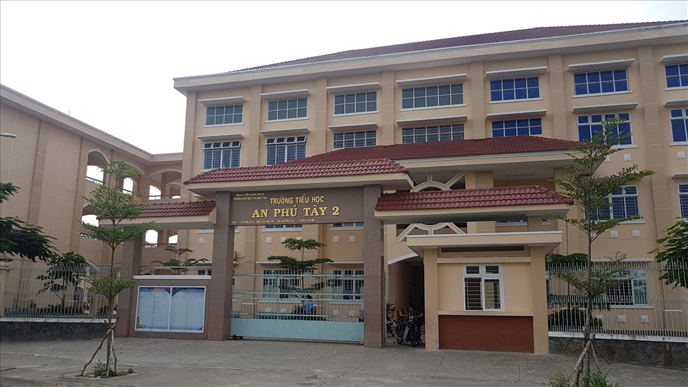 Hơn 2000 học sinh ở trường tiểu học An Phú Đông 2 và THCS Nguyễn Văn Linh đã đi học trở lại. Ảnh: T.S