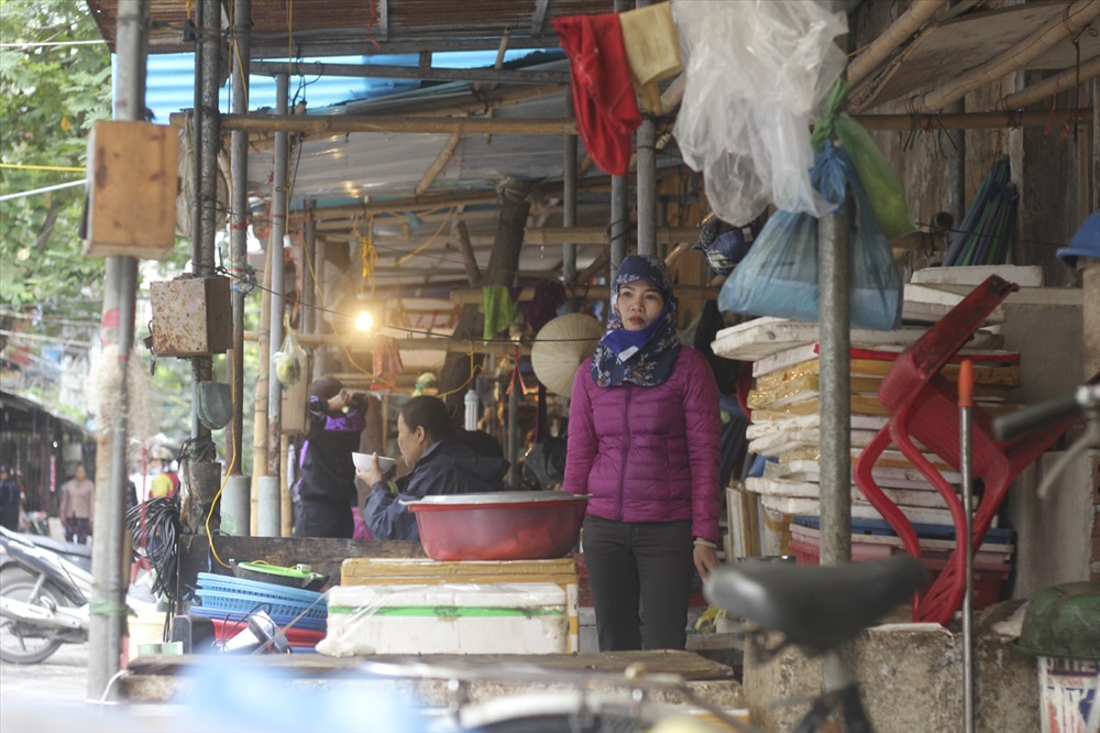 Khu vực chợ Tam Bạc là một trong những chợ sầm uất trong hoạt động kinh doanh, buôn bán.