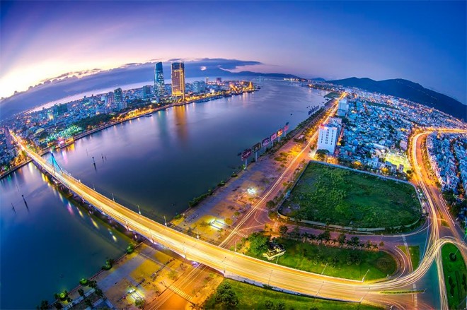 Khu Nam Đà Nẵng “sáng bừng” với sự xuất hiện của hàng loạt khu đô thị lớn.