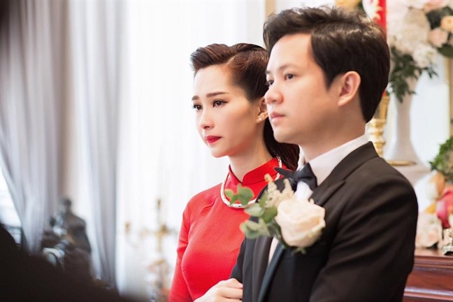 Đám cưới của Đặng Thu Thảo và Trung Tín đã chính thức diễn ra vào ngày 6.10, trước sự chứng kiến, chúc phúc của người thân và bạn bè. 