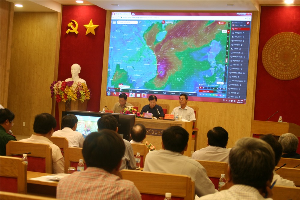 3 tỉnh Nam Trung Bộ nằm trong vùng tâm bão với cấp độ thiên tai cao nhất mức 4 vì vậy an toàn cho người dân là nhiệm vụ hàng đầu.