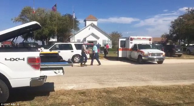 Vụ xả súng nhằm vào nhà thờ Baptist Đệ nhất ở Sutherland Springs, bang Texas Mỹ