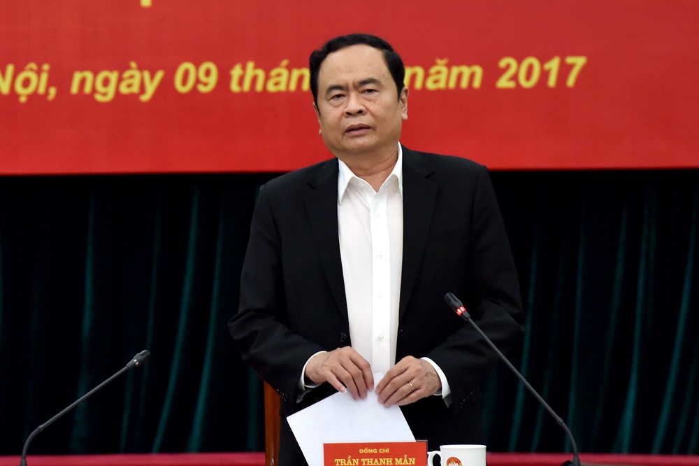 Chủ tịch UBTƯMTTQVN Trần Thanh Mẫn đánh giá thực hiện Nghị quyết Hội nghị Trung ương 8 khoá IX từ năm 2004 tới nay. Ảnh: PV