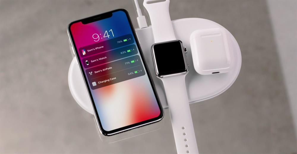 iPhone X, Apple Watch, tai nghe Bluetooth của Apple hỗ trợ sạc không dây.
