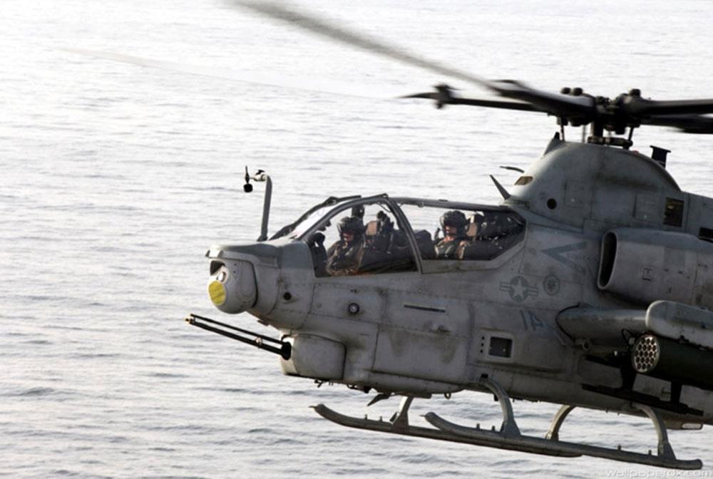 Ngoài ra, AH-1Z Viper còn được trang bị các tên lửa diệt hạm AGM-114F và tên lửa không đối không AIM-9.