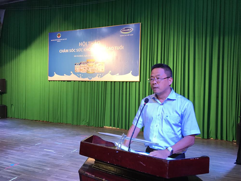Ông Nguyễn Ngọc Thành – Giám đốc Kinh doanh khu vực Hồ Chí Minh phát biểu tại hội thảo.