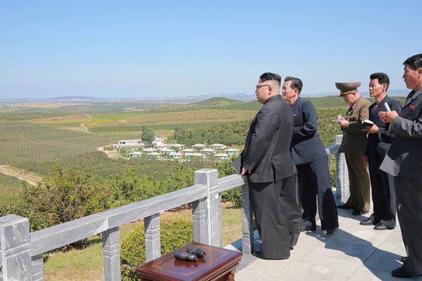 Triều Tiên đã tiến hành thử hạt nhân lần thứ 6 vào ngày 3.9 và liên tục thử nhiều tên lửa trong năm nay. Trong đó có 2 tên lửa đạn đạo bay qua lãnh thổ Nhật Bản. Ảnh: Reuters