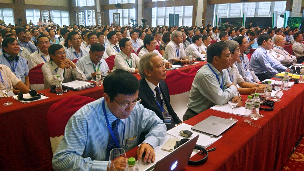 Hội nghị thu hút trên 1.000 đại biểu, trong đó có nhiều chuyên gia hàng đầu của Việt Nam.
