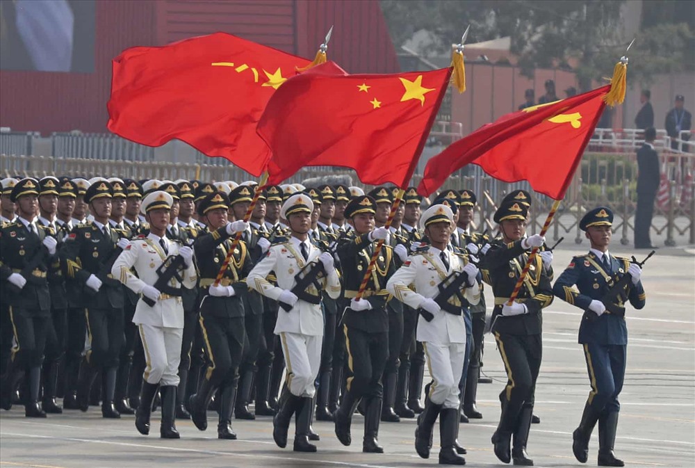 Binh sĩ Trung Quốc trong lễ diễu binh. Ảnh: AP.