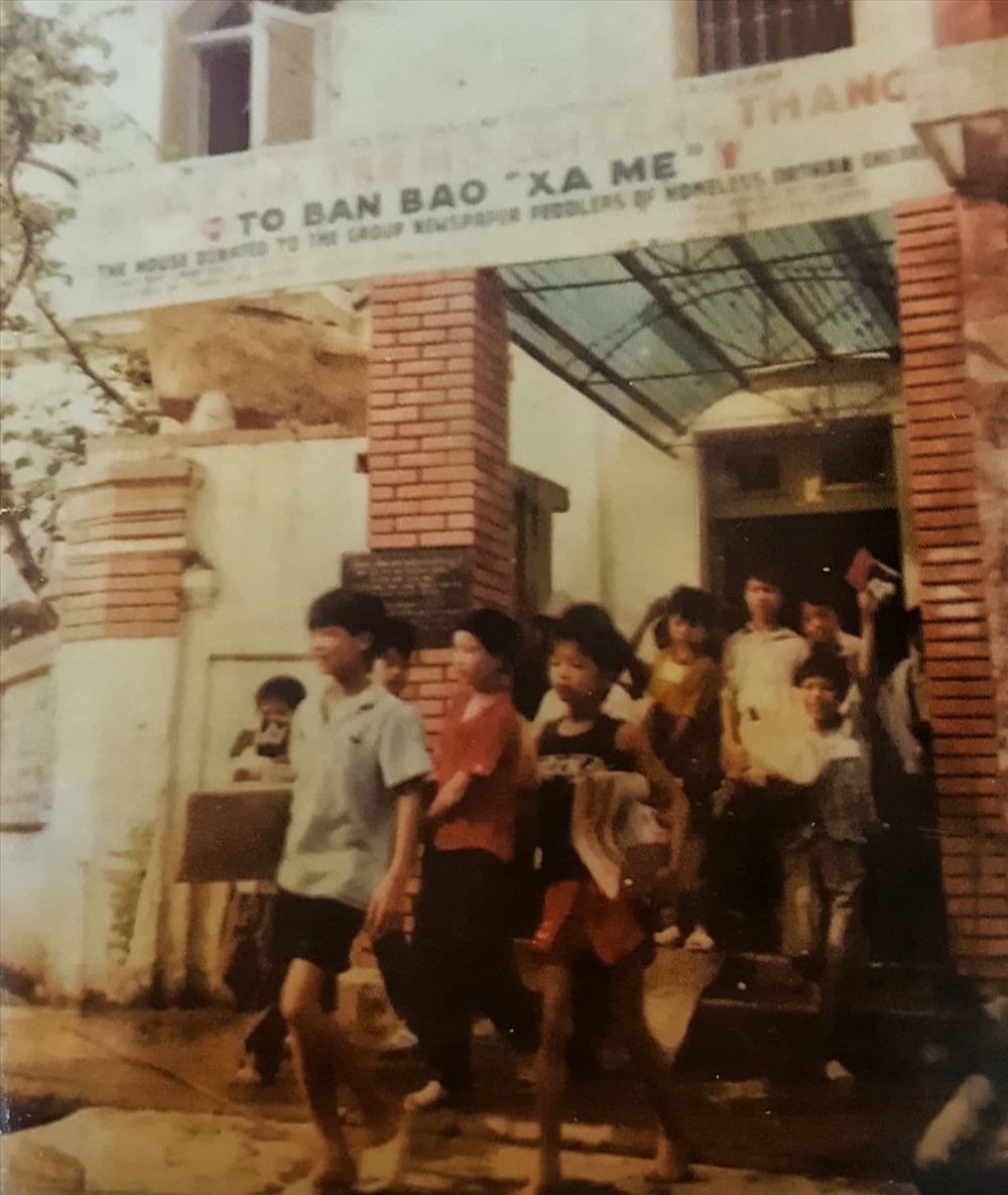 Tấm ảnh kỷ niệm những năm tháng khó khăn của chàng trai Nguyễn Văn Sáng.