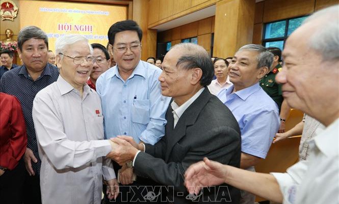 Tổng Bí thư, Chủ tịch Nước Nguyễn Phú Trọng tiếp xúc cử tri tại Hà Nội. Ảnh TTXVN