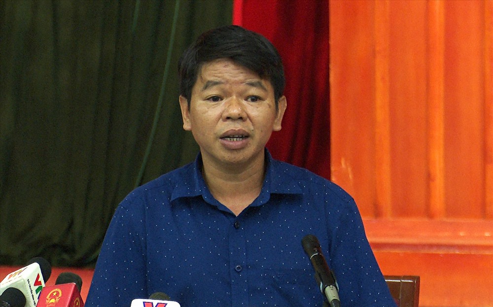 Ông Nguyễn Văn Tốn trình bày về sự cố. Ảnh: Tô Thế