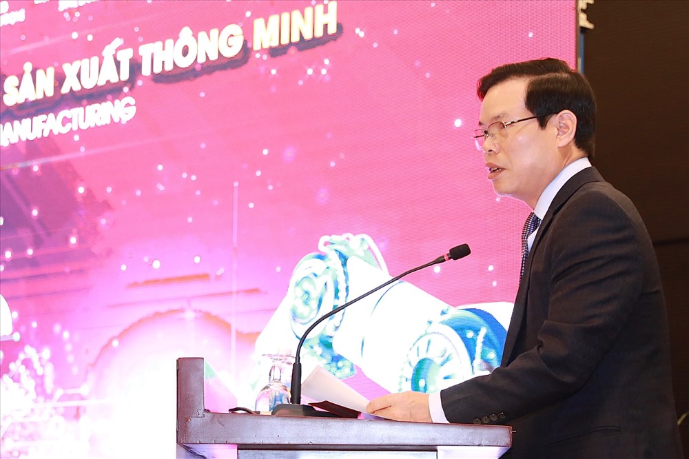 Ông Triệu Tài Vinh - Phó trưởng Ban Kinh tế Trung ương phát biểu tại Hội thảo. Ảnh: Hải Nguyễn