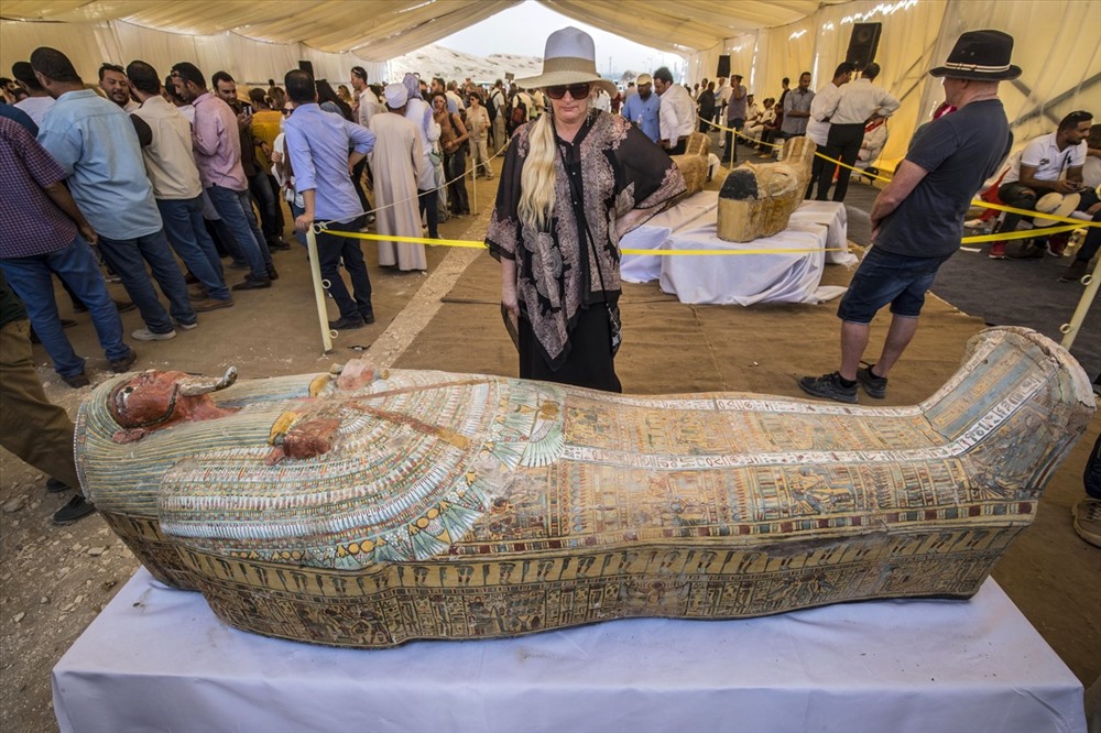 30 chiếc quan tài xác ướp mới được phát hiện ở Ai Cập. Ảnh: AFP
