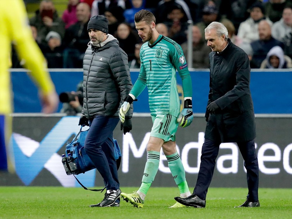 De Gea chấn thương khi trở lại phục vụ ĐTQG. Ảnh: Getty.