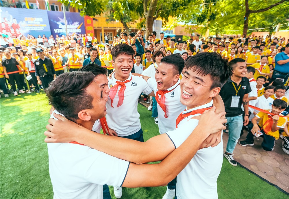 Không phải là những trận đấu căng go và quyết liệt, Strong Vietnam là những khoảnh khắc đời thường nhất: được sẻ chia, được chơi, được cười và trao nhau những nguồn năng lượng tích cực