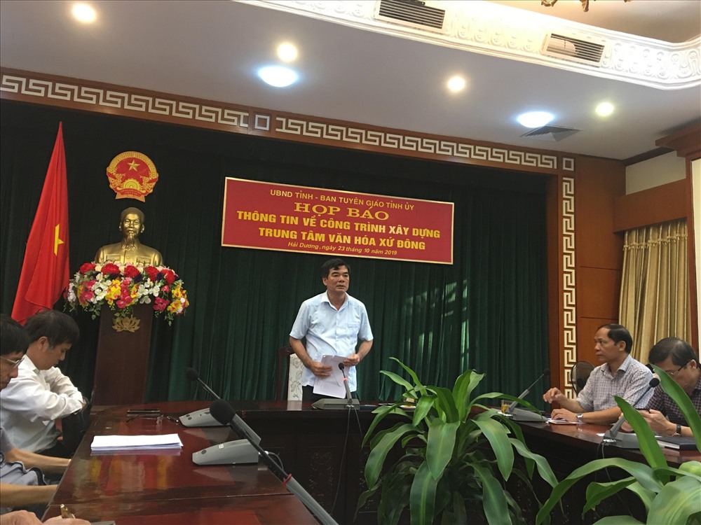 Ông Vũ Hồng Khiêm, Giám đốc Sở LĐ,TB&XH tỉnh Hải Dương cho biết về công tác hộ trợ nạn nhân. Ảnh CTV