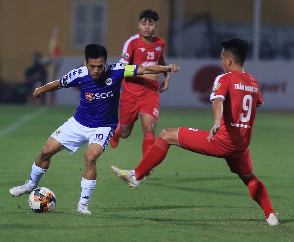 Văn Quyết có mùa giải 2019 đầy ấn tượng trong màu áo CLB Hà Nội ở V.League 2019, AFC Cup 2019. Ảnh: VPF