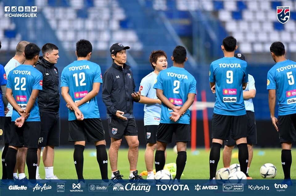 Thầy trò HLV Akira Nishino đang chuẩn bị rất tích cực cho 2 trận đấu tới với Malaysia và Việt Nam. Ảnh: FAT