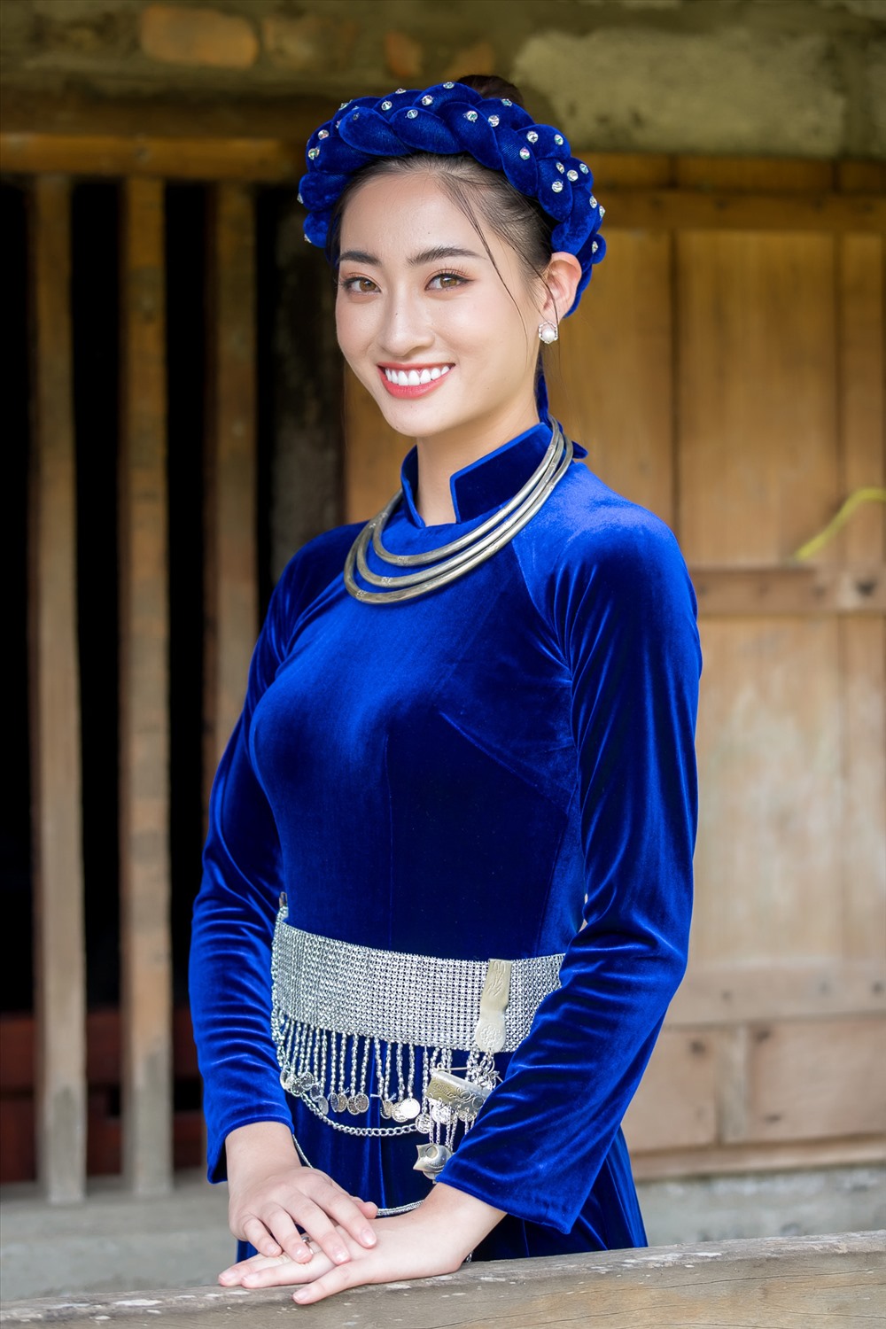 Hoa hậu người Tày giới thiệu văn hóa các dân tộc qua lăng kính thời trang