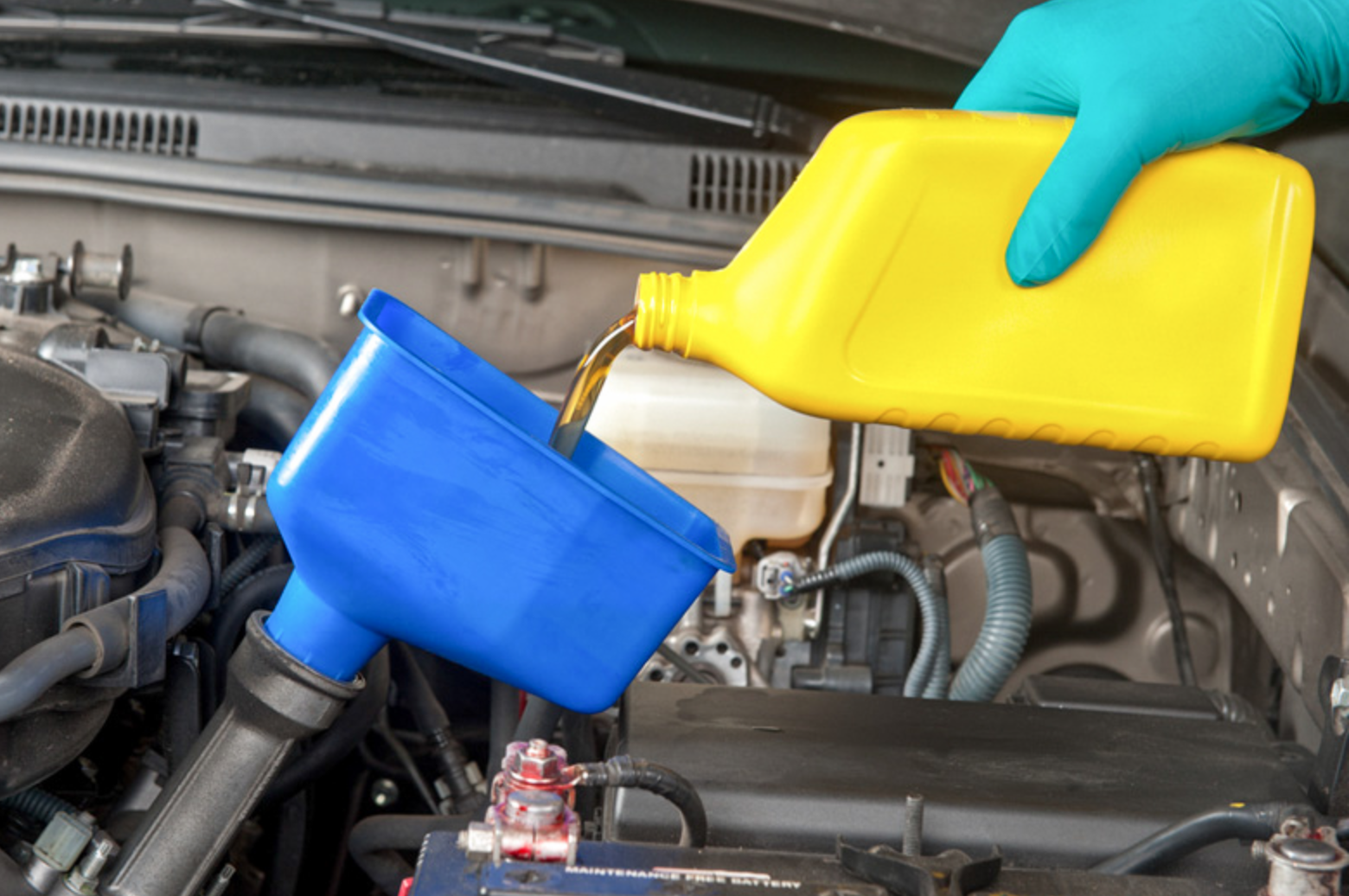 Bảo dưỡng xe trước khi đi sẽ cải thiện tình trạng tiêu hao nhiên liệu. Ảnh ST.