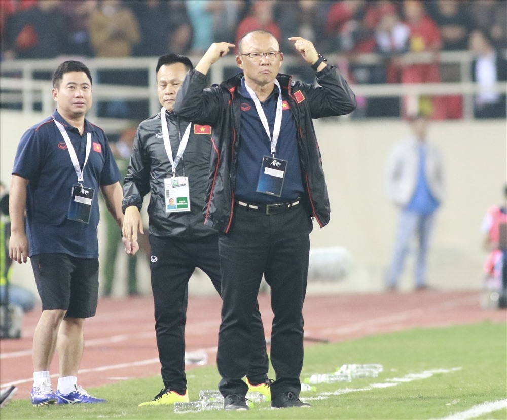 Ông Park đang tập trung cho trận đấu quan trọng nhất trong năm với tuyển Thái Lan. Ảnh: H.A