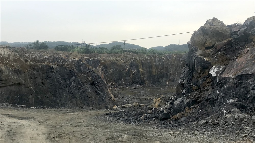 Công ty Xi măng Tân Phú Xuân là 1 trong nhiều công ty xi măng hoạt động khai thác đá tại huyện Thủy Nguyên từ năm 2014.