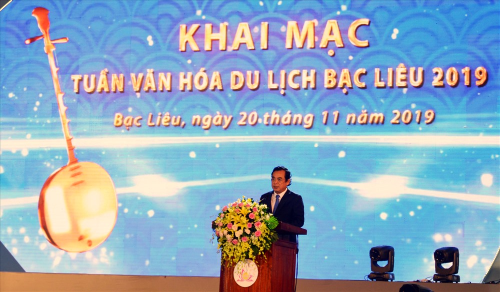 Chủ tịch UBND tỉnh Bạc Liêu Dương Thành Trung phát biểu khai mạc (ảnh Nhật Hồ)