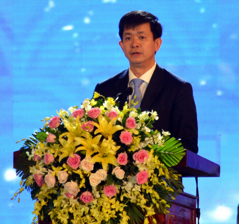 Thứ trưởng Bộ Văn hóa Thể thao và Du lịch Lê Quang Tùng phát biểu tại buổi khai mạc (ảnh Nhật Hồ)
