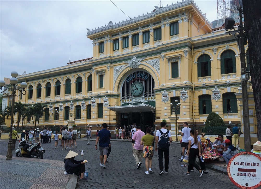 Bưu điện TP.Hồ Chí Minh. Ảnh TK.