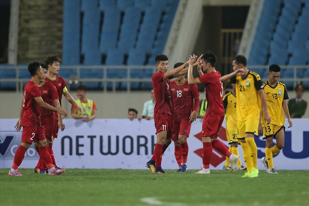 Lần gần nhất chạm trán, U22 Việt Nam đánh bại U22 Brunei tỉ số 6-0 ở vòng loại U23 Châu Á 2020. Ảnh: H.A