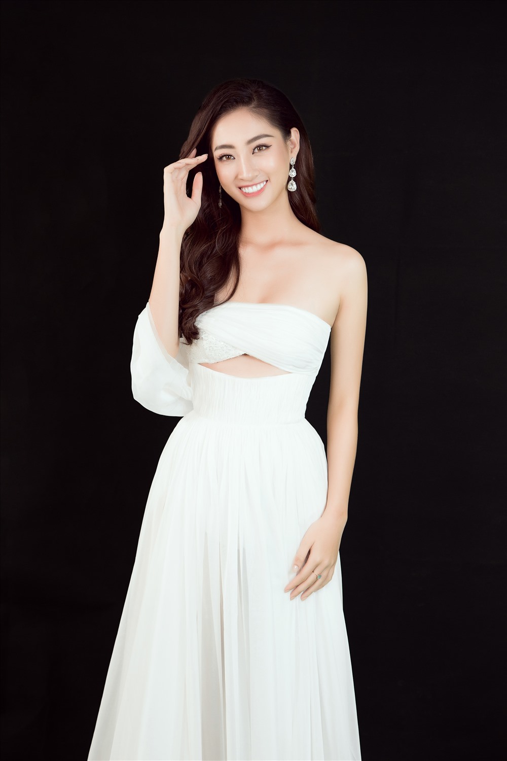 Hoa hậu Lương Thùy Linh - đại diện Việt Nam tại Miss World 2019 đã thể hiện được sự chuẩn bị chỉn chu và tinh thần “thiện chiến” của mình qua các phần thi phụ khi liên tiếp gặt hái được nhiều thành tích ấn tượng.