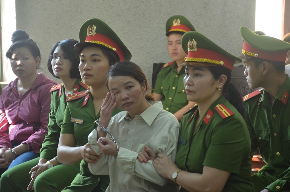 Bị cáo Trần Thị Hiền tại tòa.