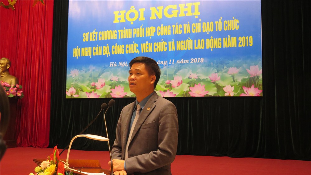 Phó Chủ tịch Tổng Liên đoàn Lao động Việt Nam Ngọ Duy Hiểu phát biểu tại hội nghị. Ảnh: Ngọc Ánh