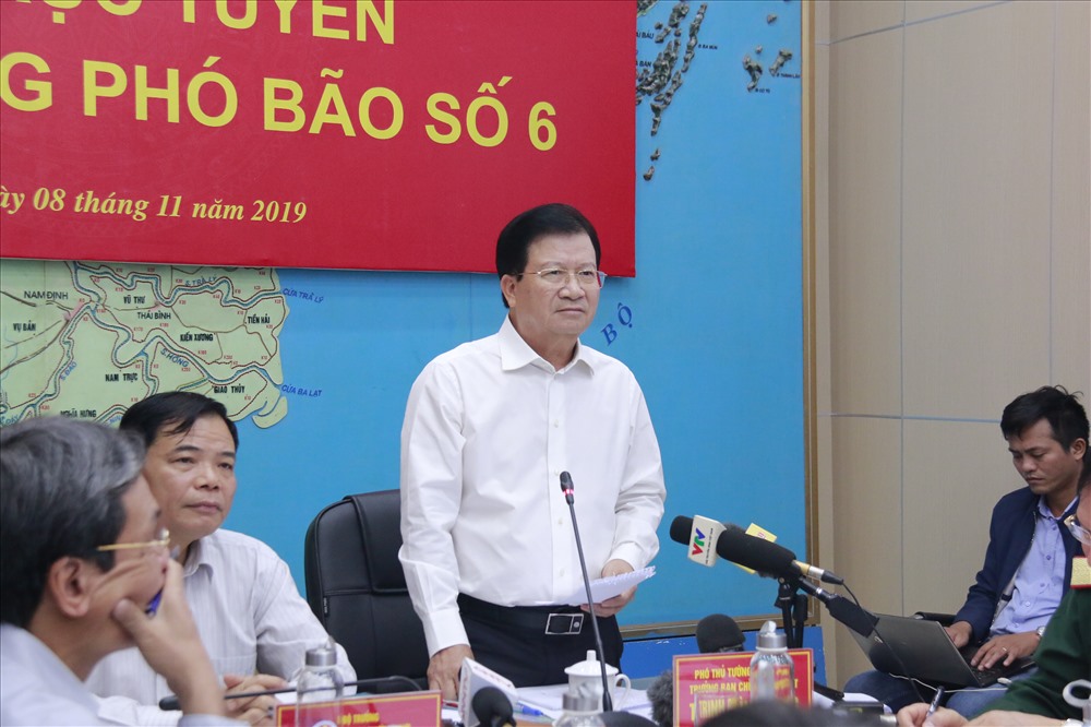 Cuộc họp có sự chủ trì của Phó thủ tướng Trịnh Đình Dũng