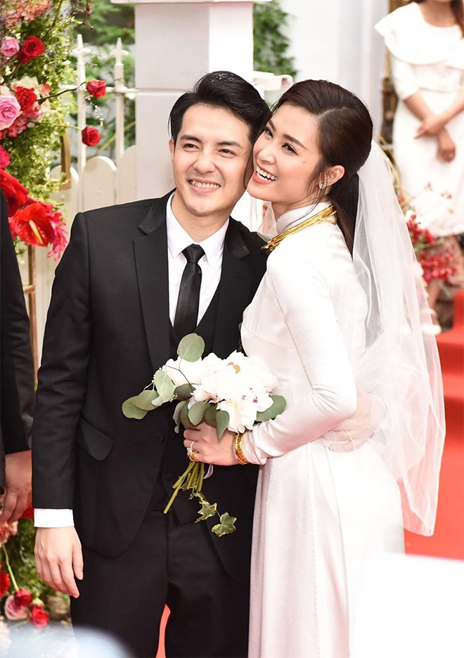 Năm 2019, Ông Cao Thắng cầu hôn Đông Nhi tại Mỹ và cả hai quyết định “về chung một nhà” bằng một đám cưới diễn ra tại Phú Quốc ngày 9.11. Ảnh: TTT.
