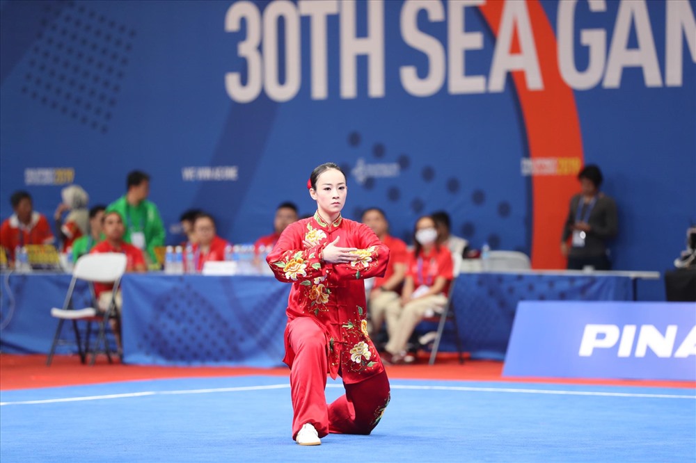 Minh Huyền mang về tấm huy chương đồng đầu tiên cho đoàn thể thao Việt Nam tại SEA Games 30. Ảnh: D.P