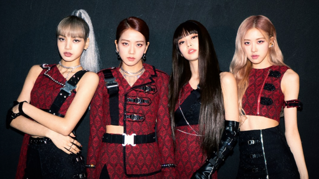 Nhóm nhạc LOONA đã phá kỉ lục của nhóm nhạc Blackpink trên bảng xếp hạng iTunes một cách đáng kinh ngạc. Mặc dù Blackpink vẫn là một nhóm nhạc rất được yêu thích, LOONA đã chứng minh rằng họ cũng có thể cạnh tranh với những tên tuổi lớn khác trong ngành giải trí.