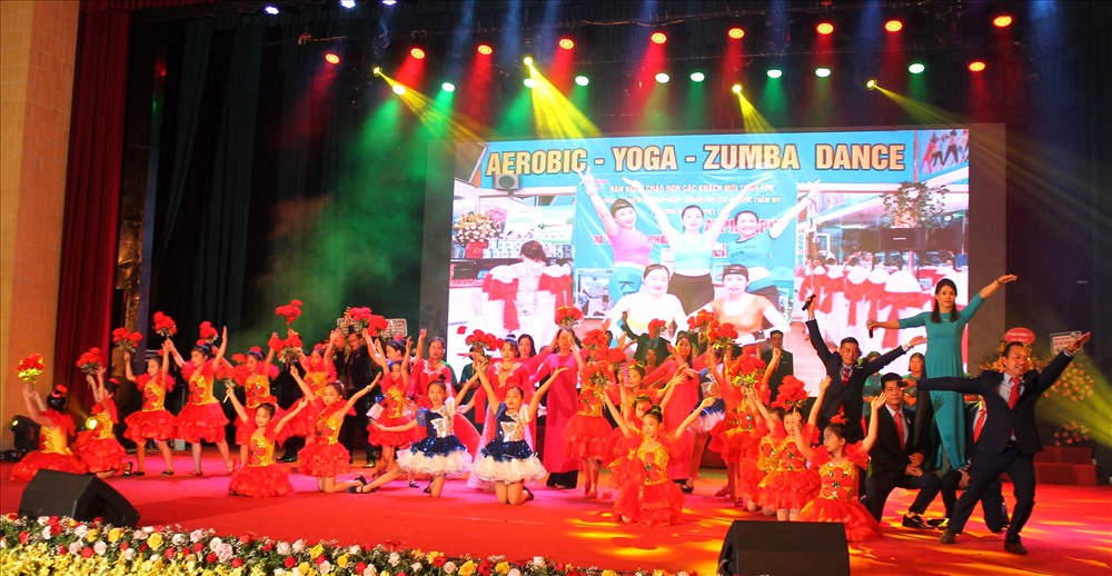 Cung Văn hóa lao động hữu nghị Việt Tiệp duy trì gần 100 hoạt động văn hóa, thể thao mỗi năm, phục vụ đời sống tinh thần nhân dân, CNVCLĐ Hải Phòng. Ảnh Mai Dung