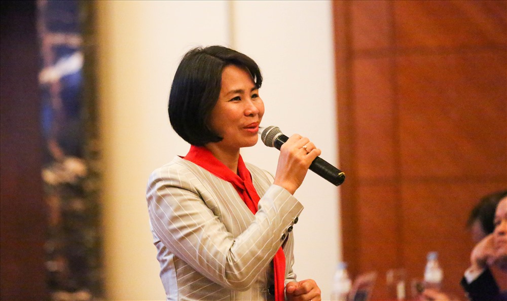 Bà Lê Thị Hoàng Yến - Phó Tổng cục trưởng Tổng cục Thể dục Thể thao đánh giá rất cao giải đấu và mong rằng giải đấu sẽ phát triển trở thành một giải bóng đá tiền SEA Games trong năm tới 2020. Ảnh: HT