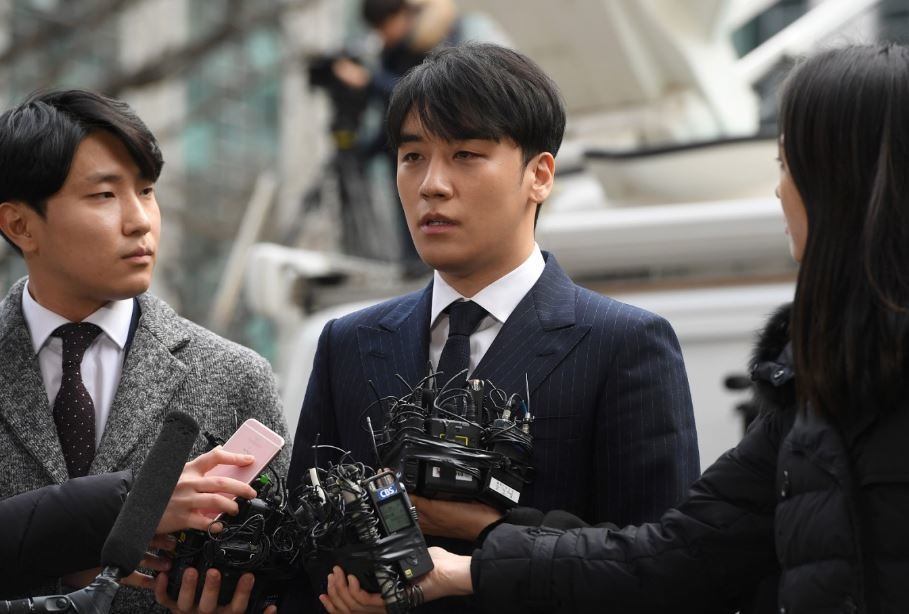 Scandal của cựu thành viên Big Bang gây rúng động Hàn Quốc - Ảnh : A.P