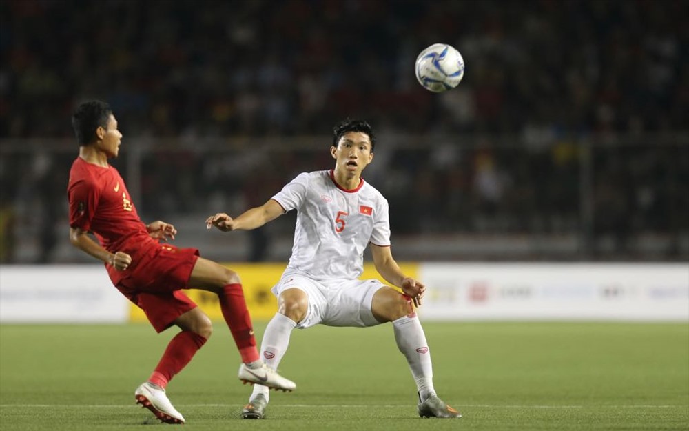 U23 Việt Nam sẽ không có sự phục vụ của Văn Hậu ở giải Châu Á. Ảnh: D.P