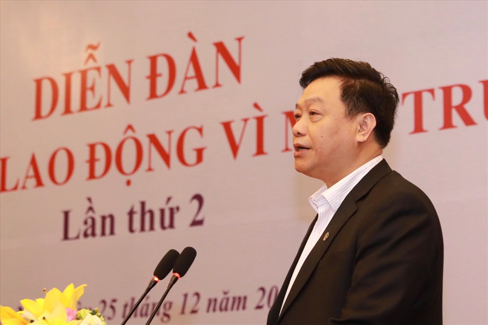 Ông Dương Trung Thành, Ủy viên Ban Chấp hành Công đoàn Viên chức Việt Nam, Chủ tịch Công đoàn Bộ Tài nguyên và Môi trường