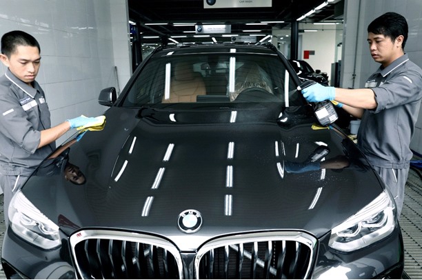 THACO tặng gói chăm sóc ngoại thất toàn diện nhằm tri ân khách hàng BMW và MINI dịp Tết Nguyên đán.