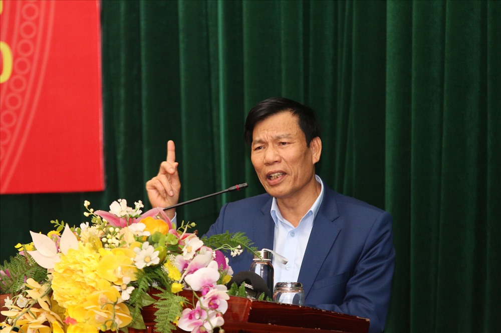 Bộ trưởng Nguyễn Ngọc Thiện phát biểu tại hội nghị sáng 26.12. Ảnh: Bùi Lượng