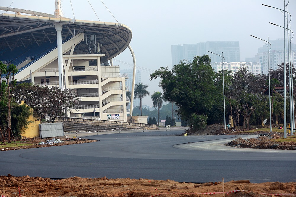 Đường đua Công thức 1 Hà Nội bao gồm 1 phần đường đua làm mới và một phần đường giao thông sẵn có.