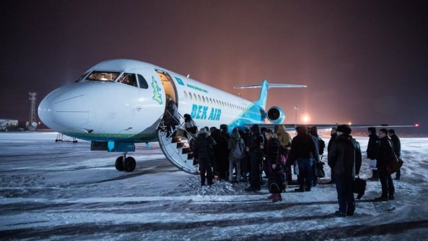 Hình ảnh chiếc máy bay Fokker-100 của hãng hàng không Bek Air trong chuyến bay rời Kazakhstan vào năm 2018. Ảnh: Getty