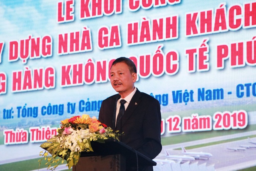 Ông Lại Xuân Thanh, Chủ tịch HĐQT Tổng công ty Cảng Hàng không Việt Nam phát biểu tại lễ khởi công sáng 29.12. Ảnh Phúc Đạt