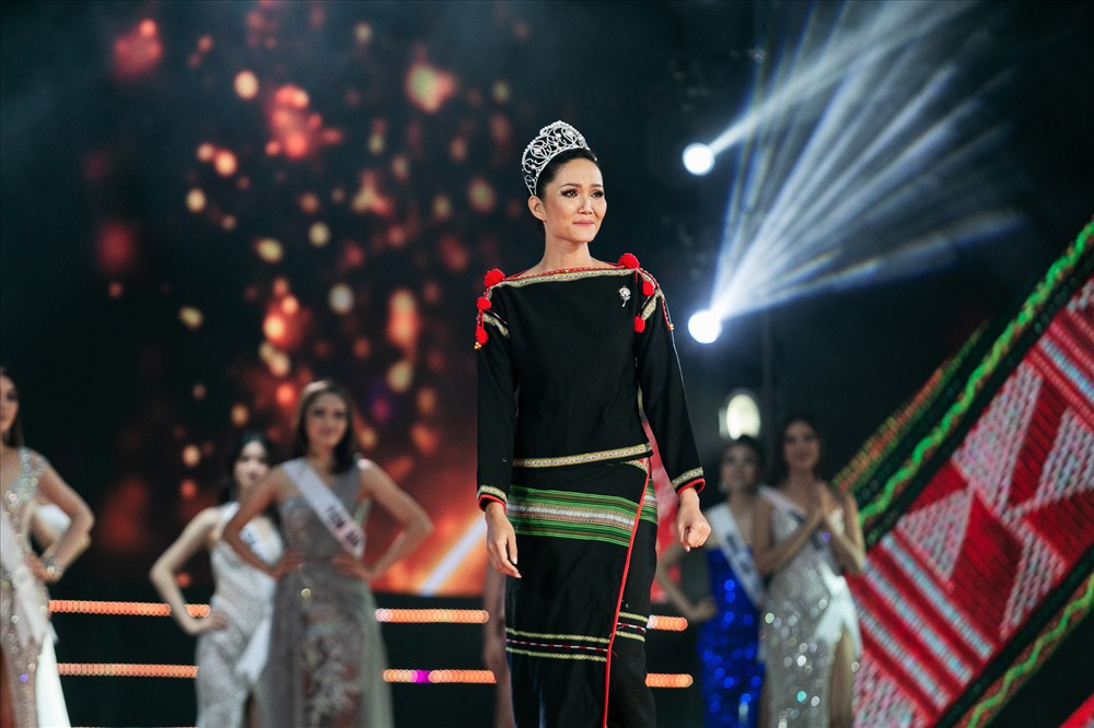Tối 7.12, đêm chung kết Hoa hậu Hoàn vũ Việt Nam 2019 đã diễn ra tại Nha Trang.