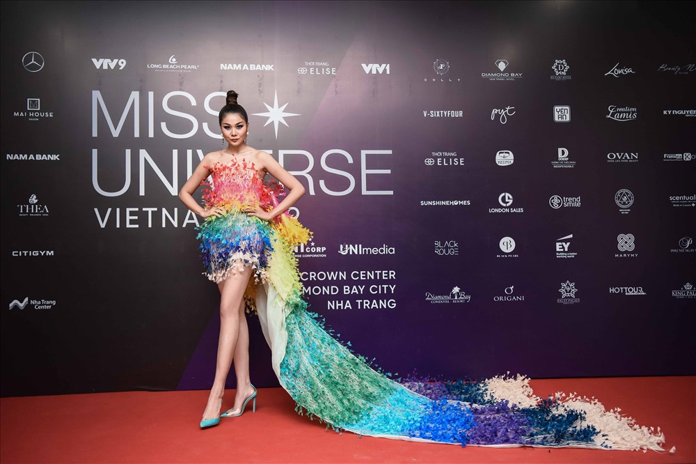 Tối 7.12, đêm chung kết Hoa hậu Hoàn vũ Việt Nam 2019 đã diễn ra tại Nha Trang. Đông đảo sao Việt đã có mặt tại thảm đỏ của cuộc thi nhan sắc đình đám này. Ảnh: MUVN.